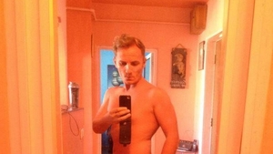REGELE selfiurilor in oglinda loveste din nou! Mihai Traistariu explica de ce a devenit NARCISIST: "Ies pe strada si..."