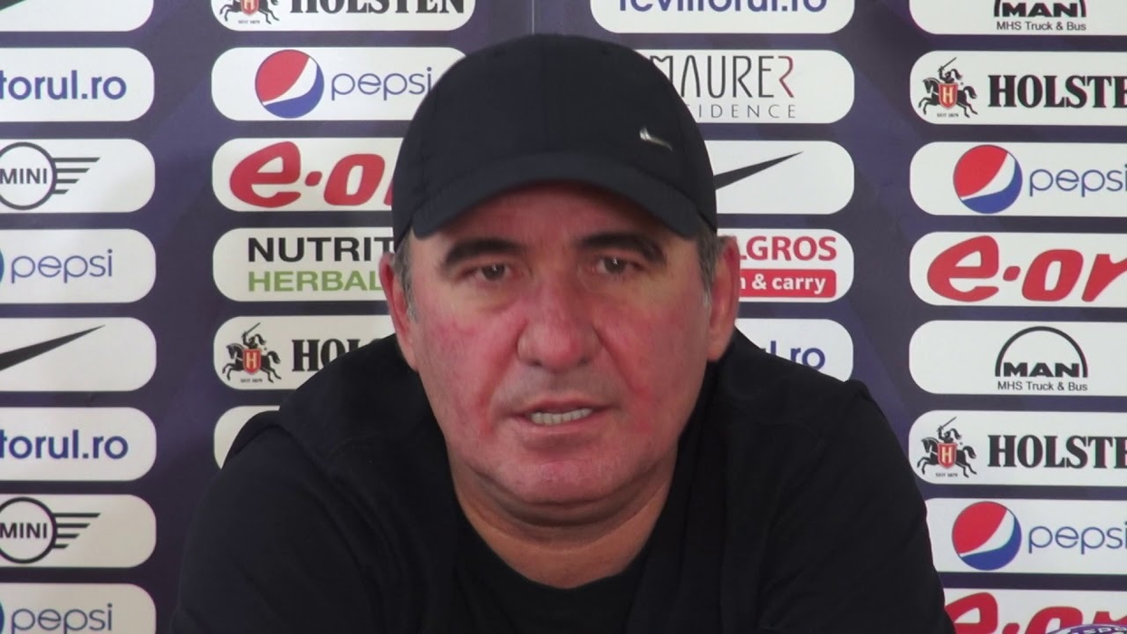 Ofertă pentru internaţionalul lui Gică Hagi! Cum a jonglat ”Regele” cu jumătate de million de euro