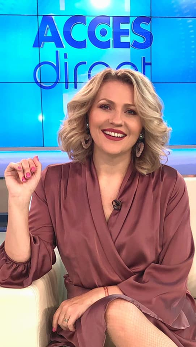 Ce face Mirela Vaida înainte de a intra în direct. Fanii au reacționat imediat