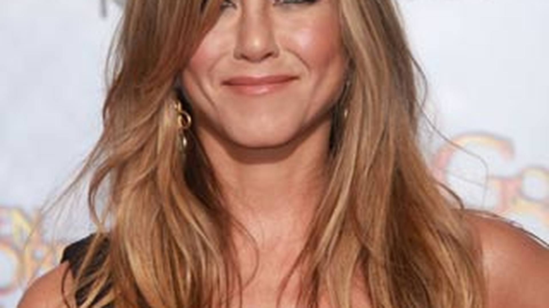 Jennifer Aniston, cea mai dorita femeie singura din lume!