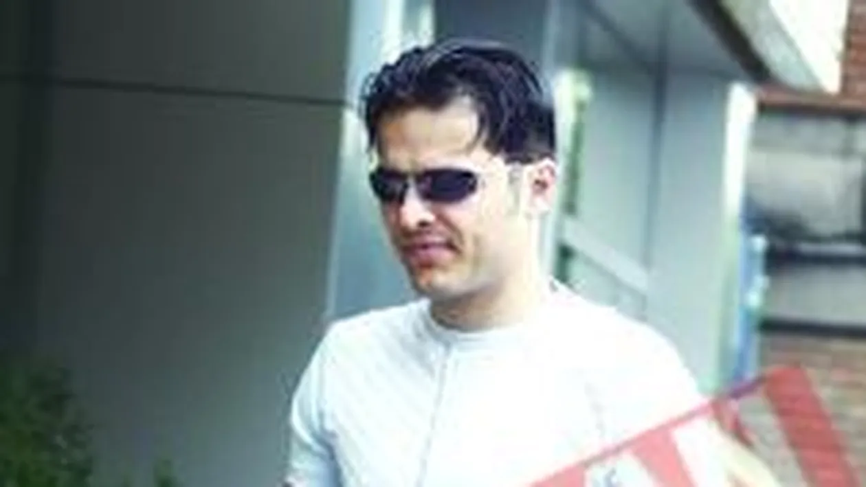 Liviu,(L.A.), s-a imbatat la nunta lui Ioan Isaiu