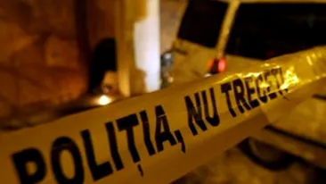 Un barbat a fost gasit mort si incendiat in apropierea unei gari din judetul Bihor!