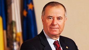 Rectorul ASE si sotia sa, cel mai bine platiti profesori din tara. Afla ce avere au cei doi