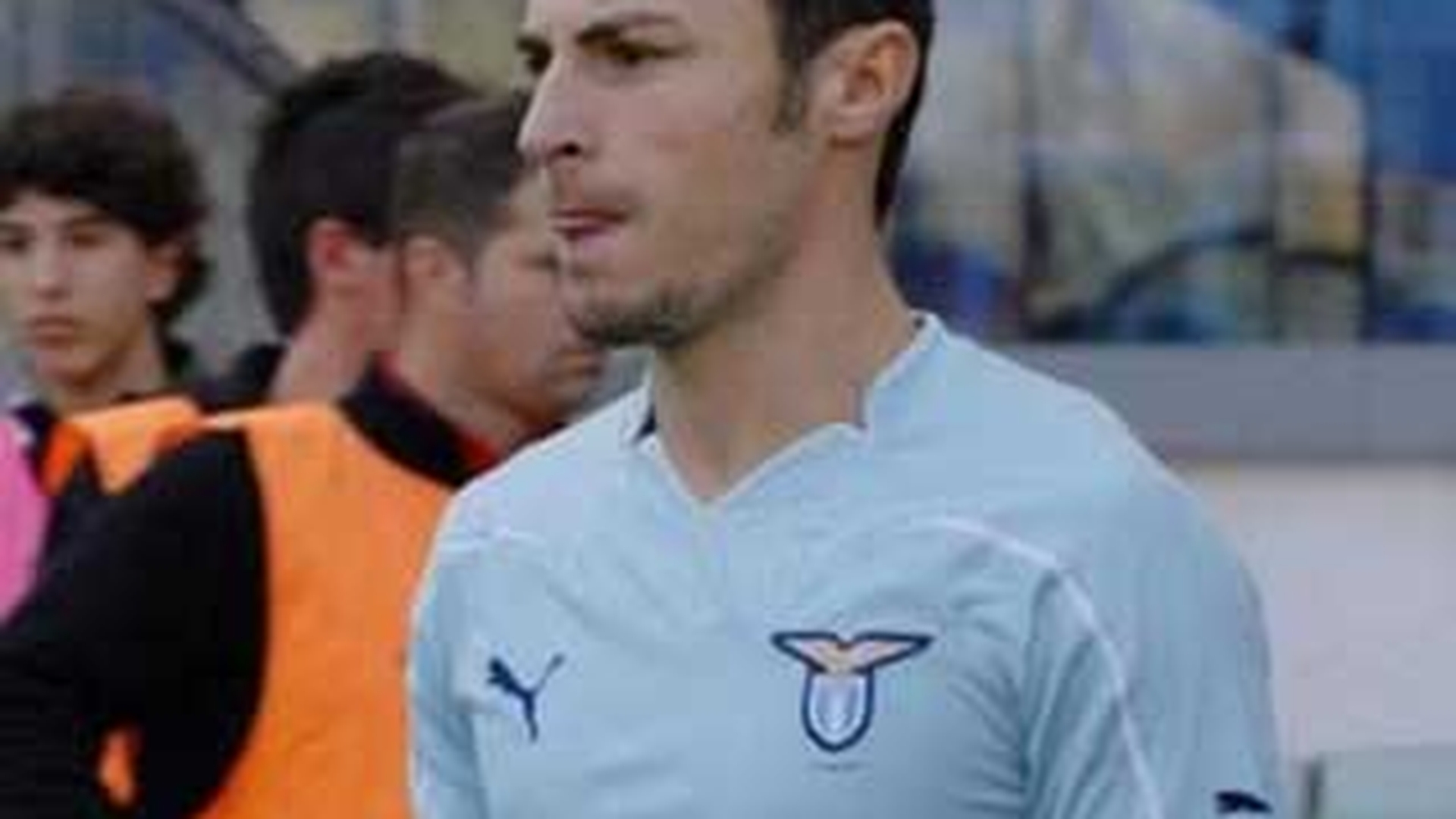 Fundasul Stefan Radu, amendat pentru ca s-a operat in Romania! Nu a cerut acordul clubului Lazio!