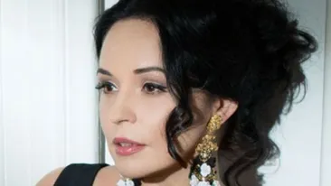 Andreea Marin, cu lenjeria intima la vedere intr-un pictorial de senzatie!