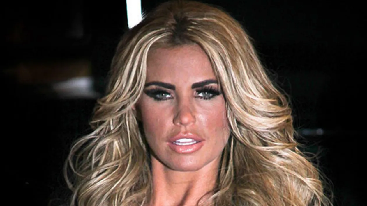 Una dintre cele mai frumoase femei din lume, fotografiata fara machiaj! Ipostaza in care nu ai vazut-o niciodata