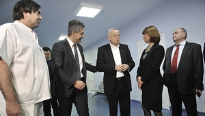 S-a deschis un nou Centru de senologie la Spitalul Sfanta Maria din Bucuresti! Primarul Oprescu a fost prezent la inaugurare!