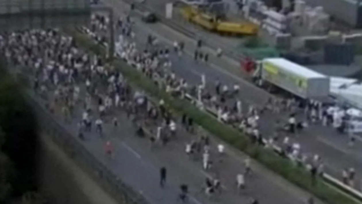 VIDEO Germanii au organizat o petrecere pe autostrada