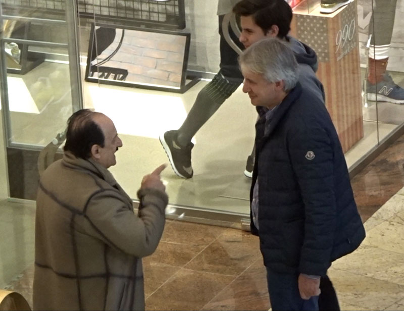 Nicolae Cristescu continuă să gesticuleze în fața lui Eurgen Teodorovici