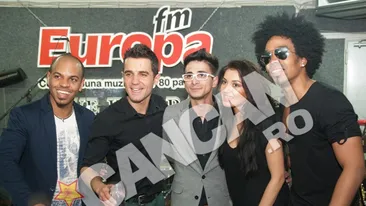 Mandinga, concert live in Garajul Europa FM! Vezi cum au dat autografe fanilor si ce promisiune le-au facut