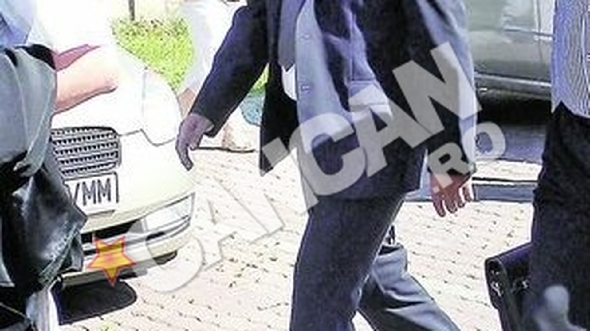 Fostul "Carcotas" a stat fata in fata cu rudele celor trei victime ale accidentului: "Domnule Huidu, mama dumneavoastra cat costa?"