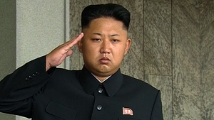 Matusa lui Kim Jong-Un a suferit un atac cerebral letal in timp ce se certa cu el la telefon