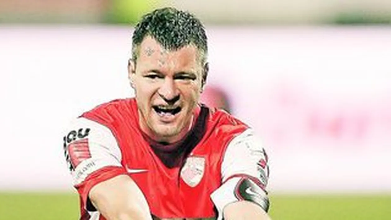 Au reaparut bisericutele. S-a spart vestiarul la Dinamo: Jucatorii nu se mai suporta intre ei!