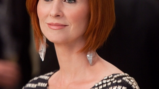 Miranda din "Sex and the City" s-a ras pe cap! Ai recunoaste-o pe strada?