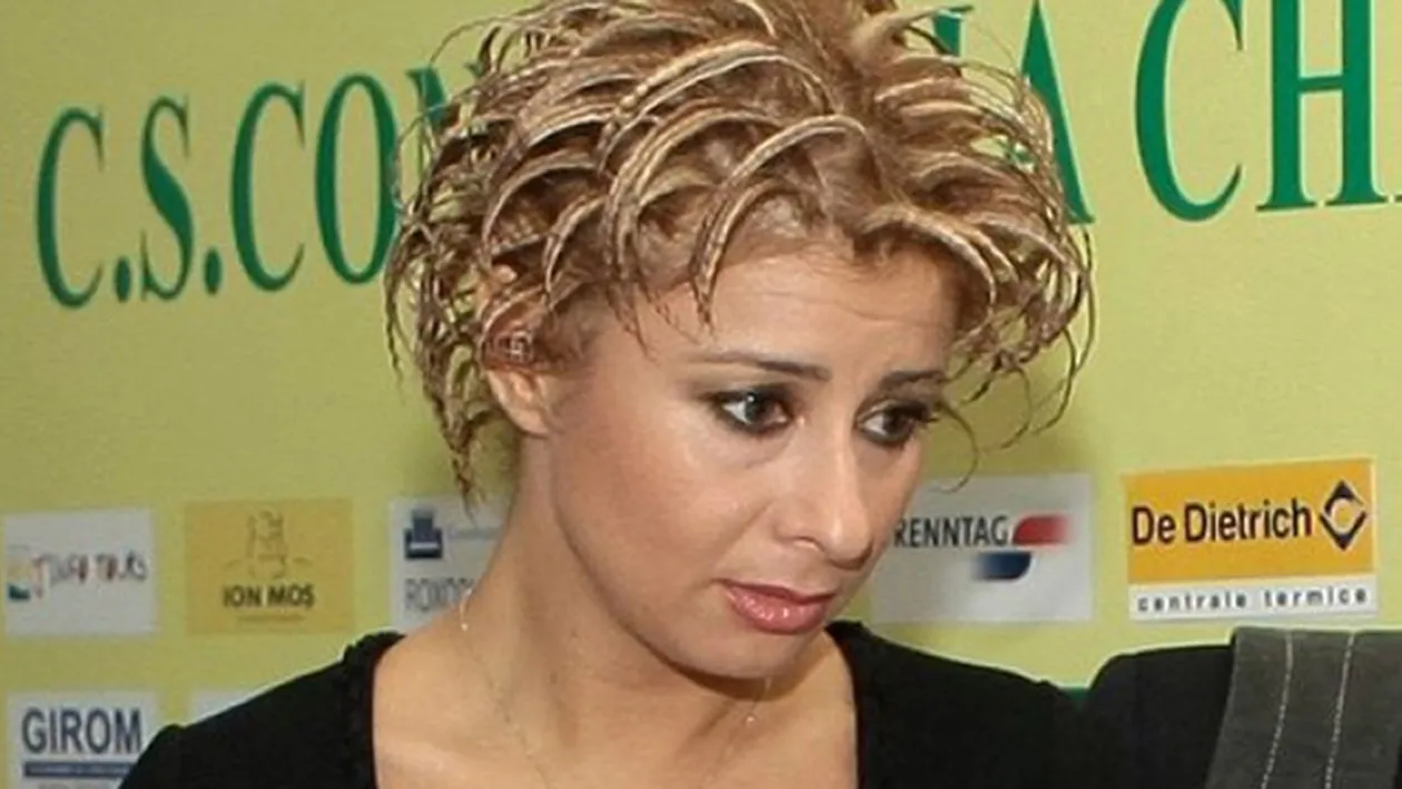 Anamaria Prodan si Reghe s-au vazut cu “Armani!” La Dubai, porumbeii s-au bucurat de “creatia” designerului!