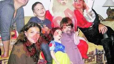 L-au invitat pe Mos Craciun acasa