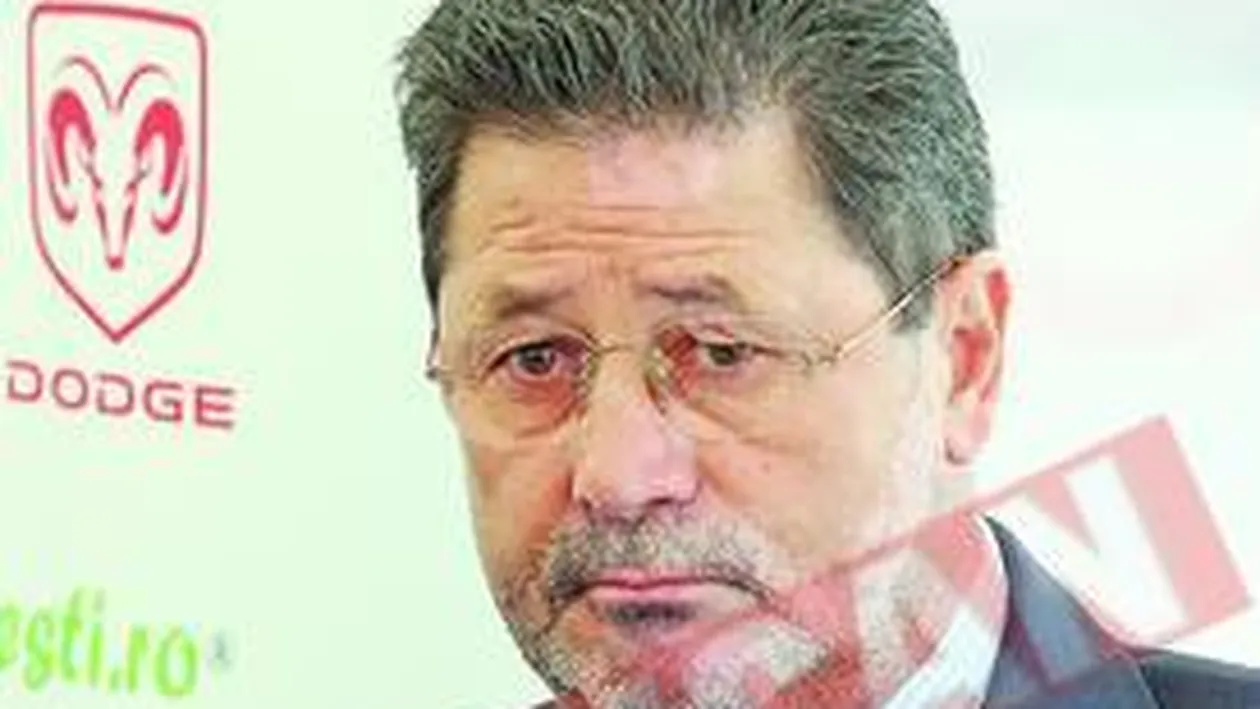 Dinu e singurul care trece pe la mormantul lui Dumitrache