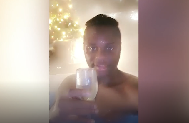 Video incendiar cu Laurette, o amică și fotbalistul lui Dinamo în jacuzzi! Reacția mulatrei: ”A făcut-o în glumă!”