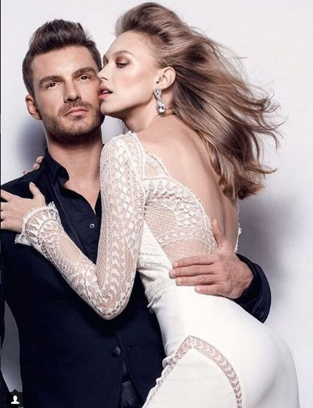 Bogdan Vlădău şi Gina Chirilă au făcut nunta? Primele imagini cu rochia de mireasă