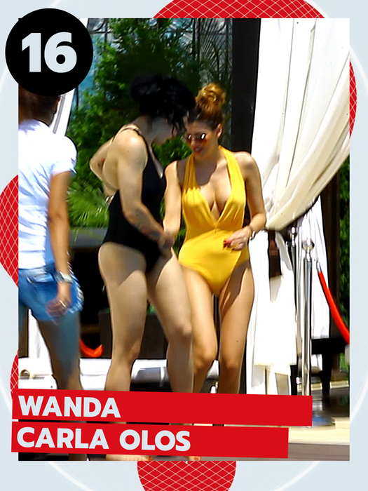 TOP 30 sexy-vedete cu palmele pe fund și săruturi lesby. Cum au fost surprinse Delia Matache, Antonia sau Ruby