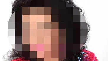 Castiga zeci de mii de dolari, dar a uitat sa mearga de luni bune la masaj anticelulitic! Ce vedeta e plina de grasime pe brate?