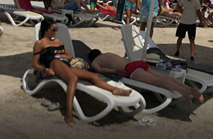 Ionuț Luțu a dezertat de la Palat ca să-și ducă iubita pe plaja milionarilor!