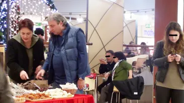 Inghite in sec si asteapta sa le devoreze! Vezi cum reactioneaza fostul antrenor al Stelei, Mihai Stoichita, in fata unor dulciuri