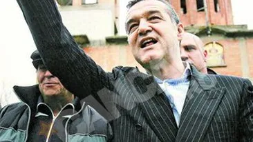 Becali isi schimba marmura si granitul de 125.000 de euro