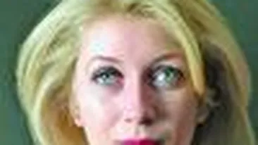 Indepartarea bijuteriilor dentare se face numai la cabinetele stomatologice