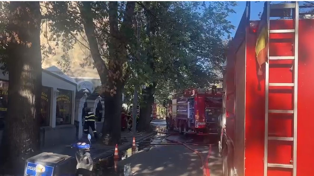 Panică la Pro TV! Un restaurant aflat în apropierea sediului televiziunii a luat foc