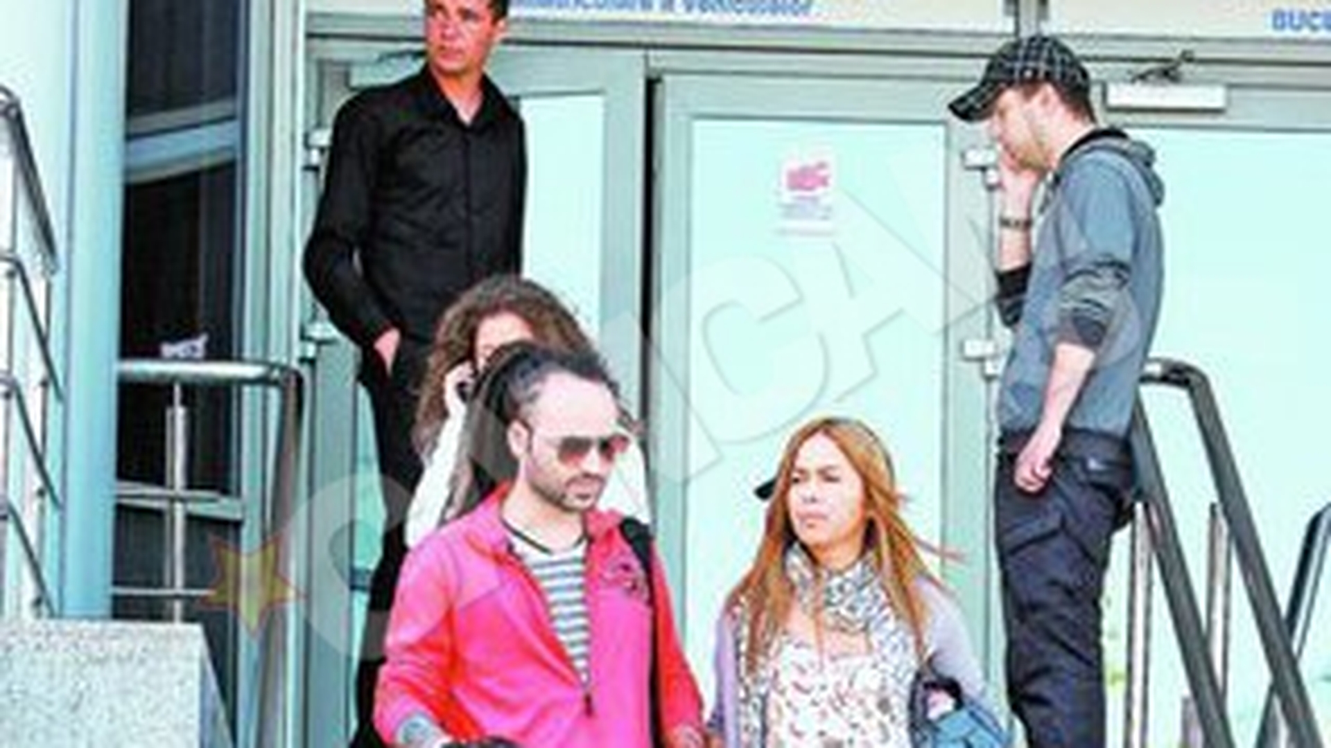Matteo se lasa condus de iubita! L-a dus de mana sa-si ia permis