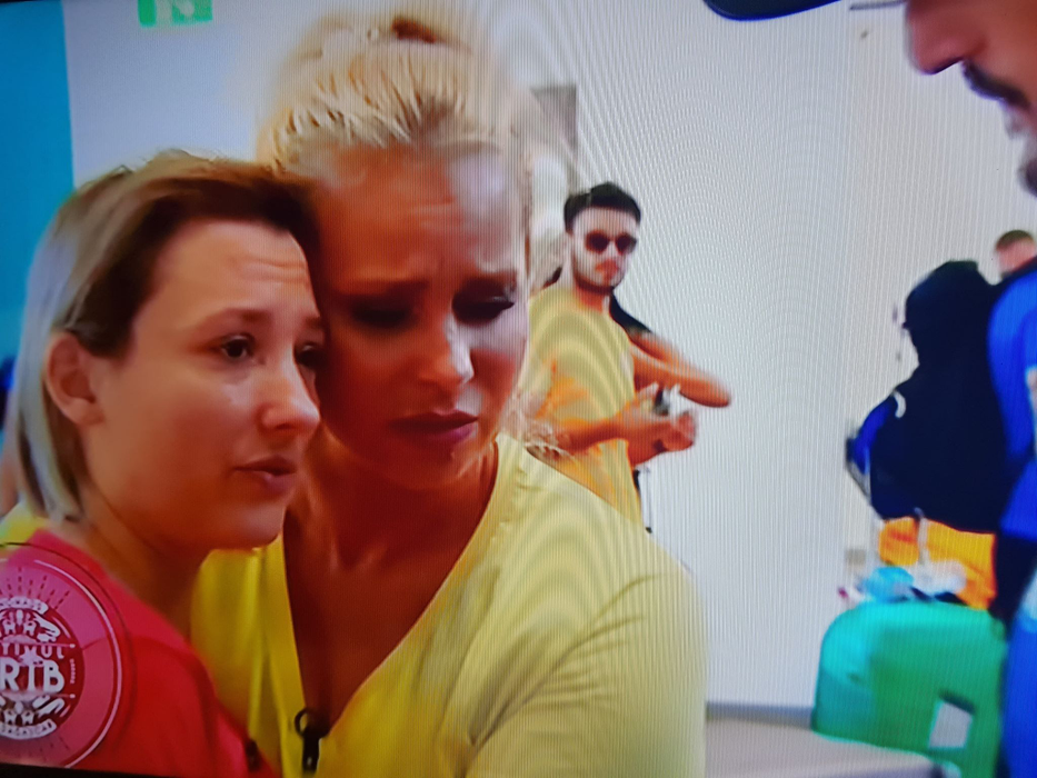 Doliu la Antena 1! După Dima Trofim și Ionuț Iftimoaie, un alt concurent de la ”Ultimul trib” a primit vestea tristă: a murit! Blestemul din Madagascar!