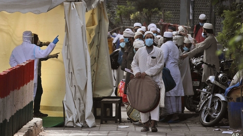 Alertă în India! Numărul cazurilor de coronavirus s-a dublat în ultima lună și a depășit 5 milioane