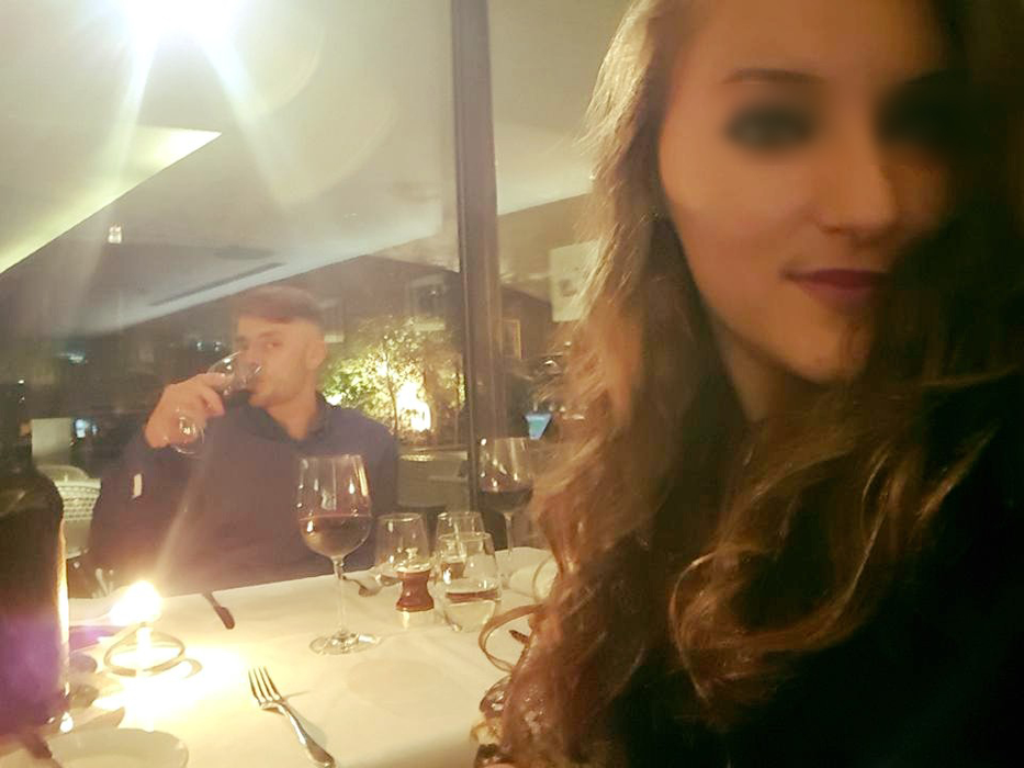 VICTOR SPIRESCU, primul imigrant care a sosit în Marea Britanie dupa ridicarea restricţiilor de muncă, renunţă la burlăcie! Cum arată iubita lui