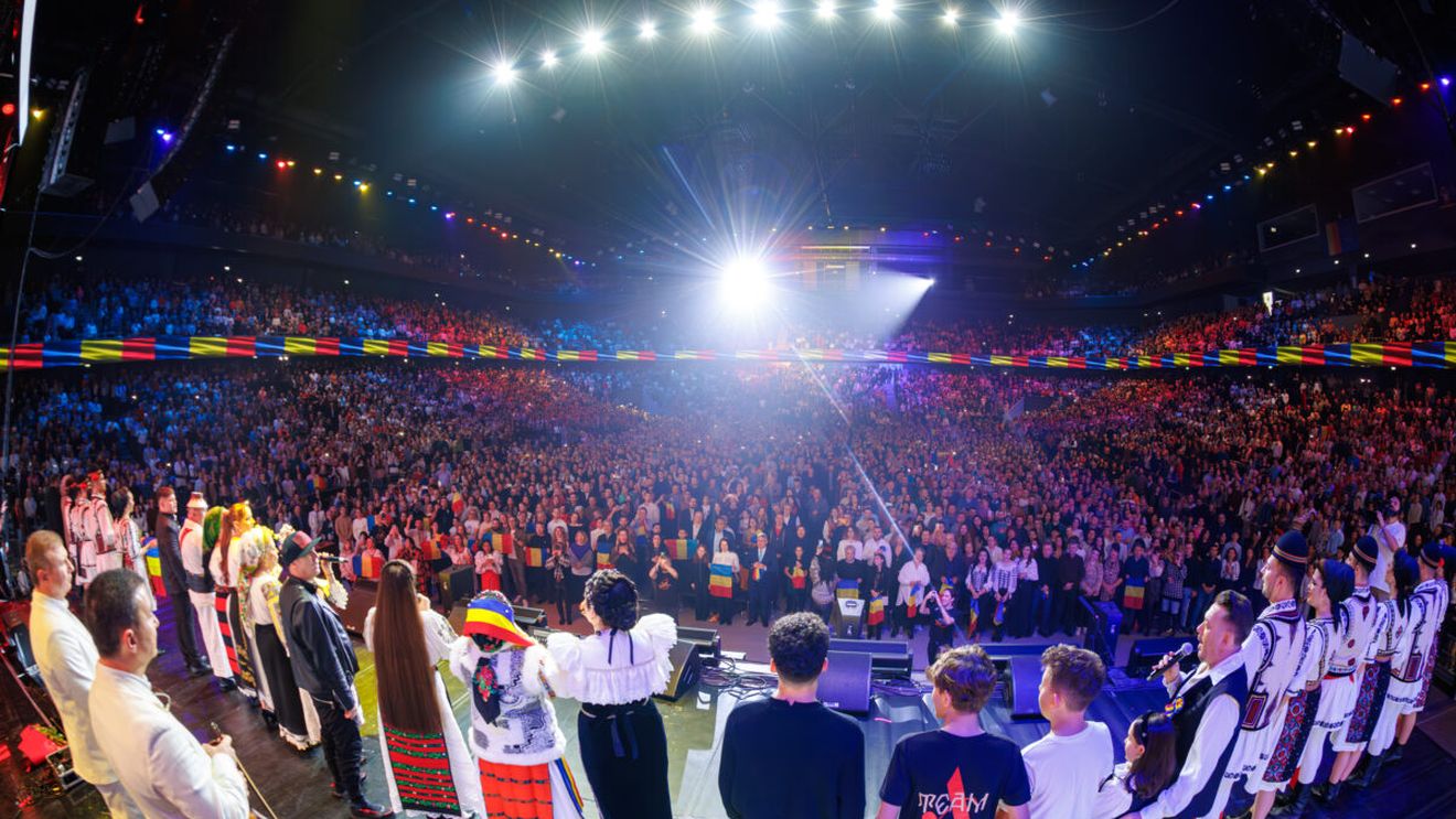 Concertul "Tradițional 2" susținut de Andra, împreună cu Orchestra Fraților Advahov, difuzat pe ProTV în prima zi de Crăciun,  preferatul telespectatorilor români