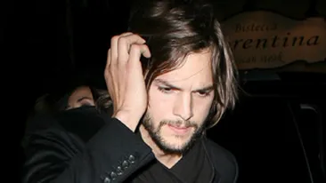 Cum isi vor imparti averea? Vezi aici pe cati bani se bat Demi Moore si Ashton Kutcher la divort!