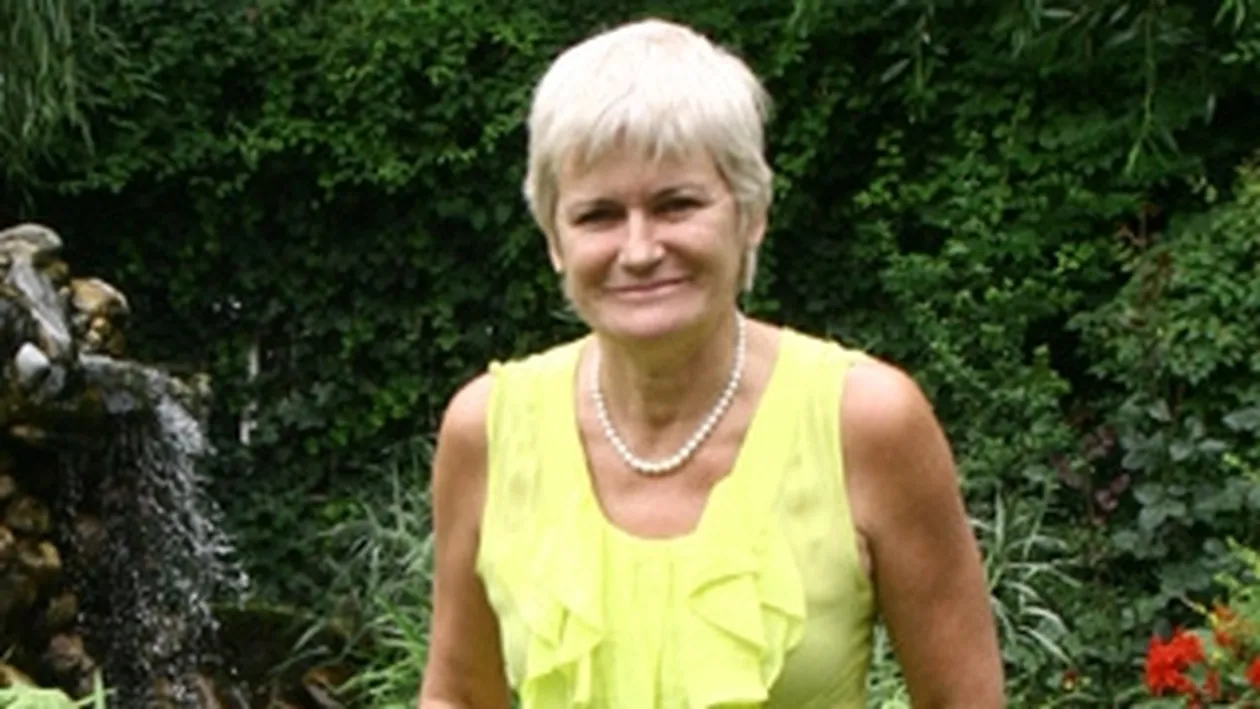 Cum se lupta Monica Tatoiu cu kilogramele in plus. Se trateaza cu regimul balerinelor