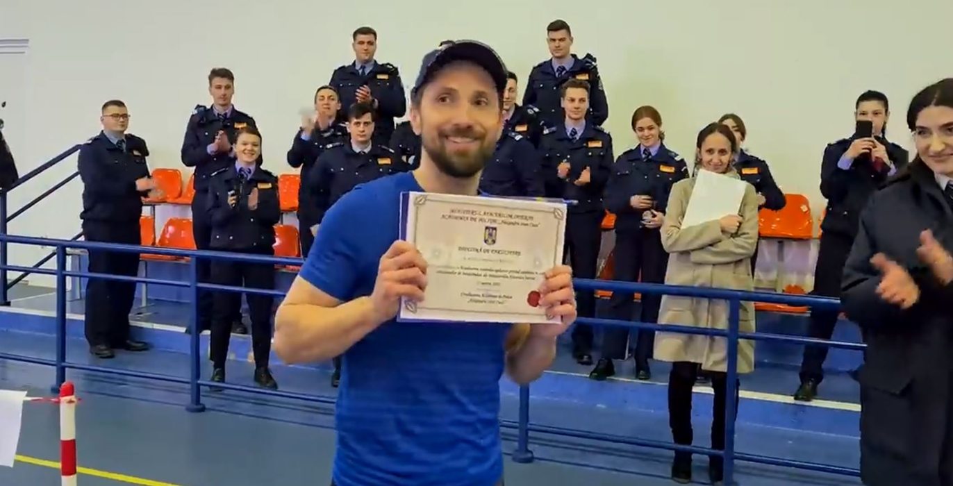 Dani Oțil a primit diplomă din partea Jandarmeriei