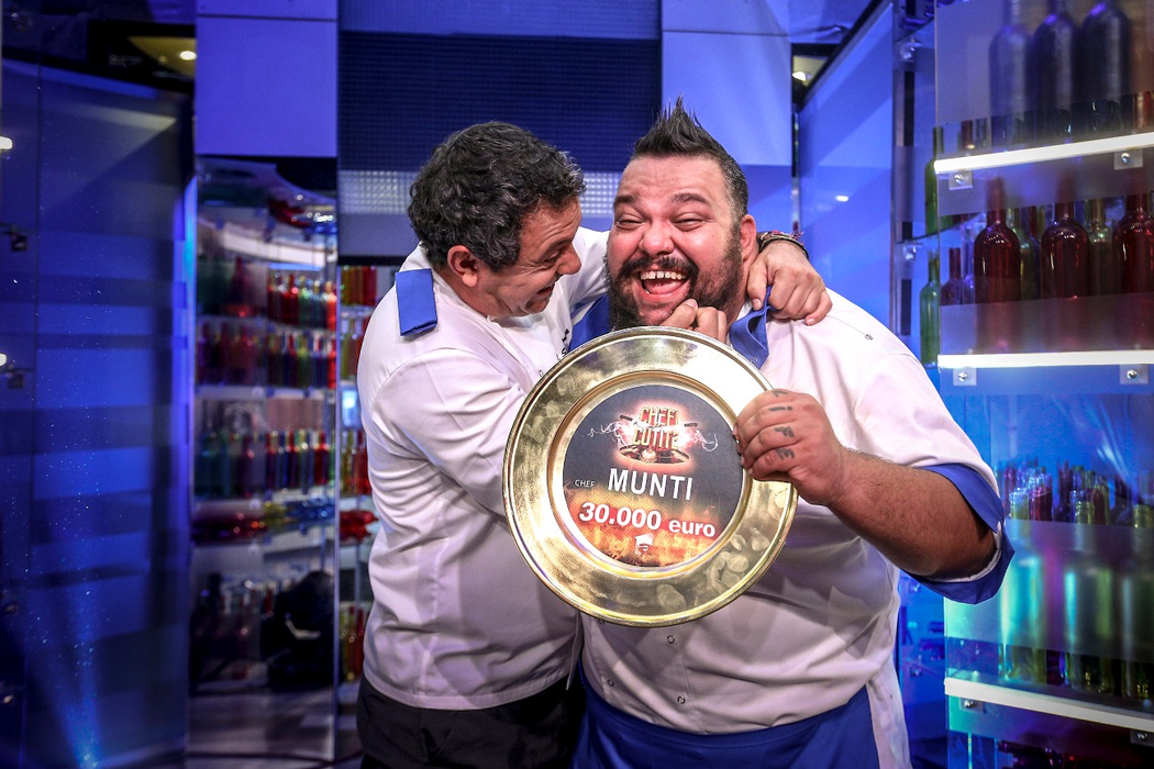 Ce se întâmplă cu „Chefi la Cuțite”! Antena 1 a făcut azi anunțul oficial. Ce lovitură pe piața media!