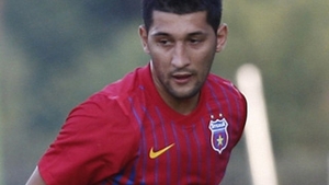 Nea Gigi, ea este singura care il poate cuminti pe Florin Costea! Afla cine e si ce program de sarbatori i-a facut fotbalistului stelist!