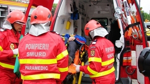 Momente dramatice în Caraş-Severin! Un mal de pământ s-a prăbuşit peste un muncitor
