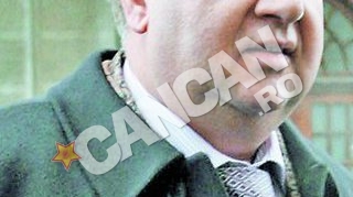 Familia Casuneanu a facut plangere la politie. Le-au furat pozele cu proprietatea de la Oituz