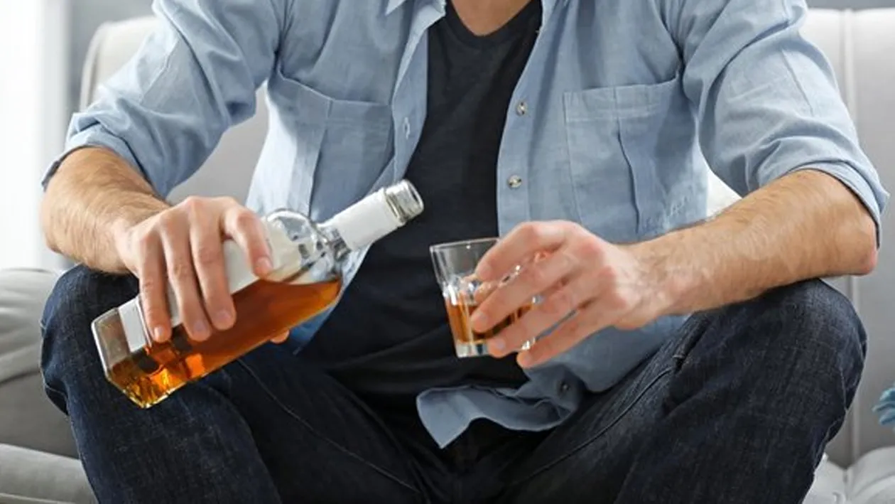 Legea învoirii, în 2022. Ce pățește un angajat dacă lipsește o zi de la serviciu, fără să anunțe