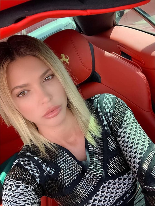 Alina Vidican, look nou