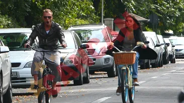 Carduta Jacqueline si iubitul ei si-au etalat bicicletele de fite