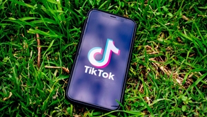 Schimbare radicală la TikTok. S-a semnat deja acordul, iar utilizatorii faimoasei aplicații vor avea parte de o surpriză enormă