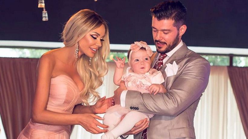 Bianca Drăgăşanu şi Victor Slav, în culmea fericirii. Cum i-a surprins fiica lor, Sofia. Blonda a filmat tot!