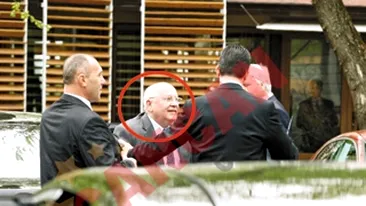 Gorbaciov, la restaurantul vedetelor