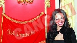 Cosmina Pasarin a primit carnet de membru PCR