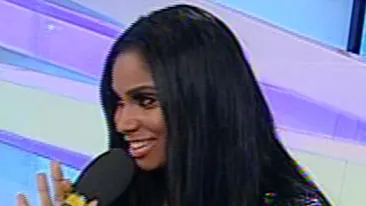 Fetita lui Laurette este vedeta de la o luna! Vorbeste si a fost invitata la prima emisiune din viata ei!